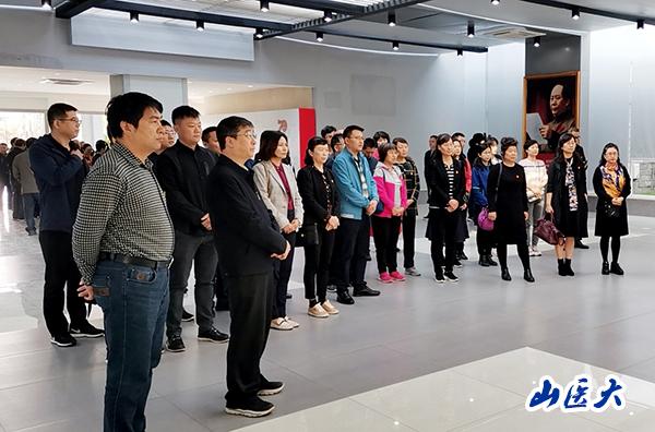 http://www.sxmu.edu.cn/__local/8/42/7A/E43A27ECADFE883654AA715DE90_64711EFF_BAD5.jpg