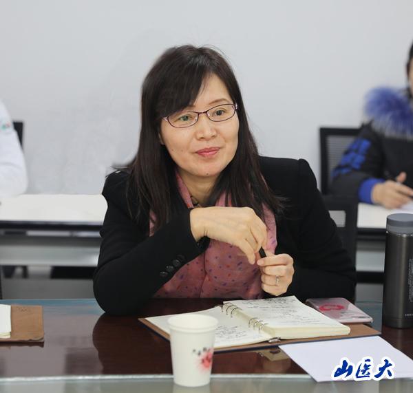12月18日下午,学校疫情防控督导组成员曹小清,邢晓伟,张宇斌,丁朝霞到