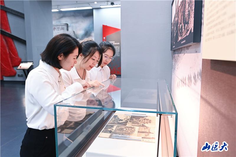 学校简介