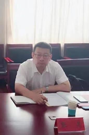 张亮